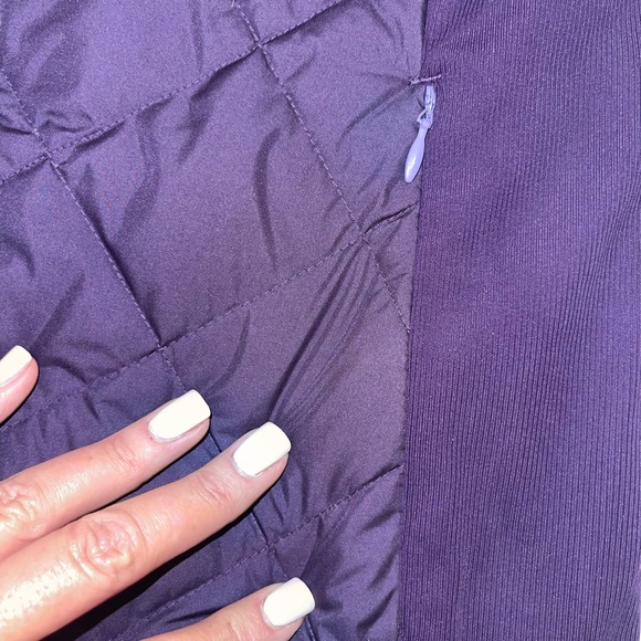 Lululemon Fluff Off Vest. Deep Zinfandel. Size 12. - Picture 4 of 12